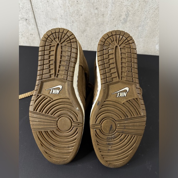 Tobacco genuine suede Nike Dunk Sky High - Picture 4 of 5